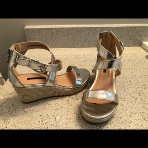Stuart Weitzman girls espadrille wedge silver sandal